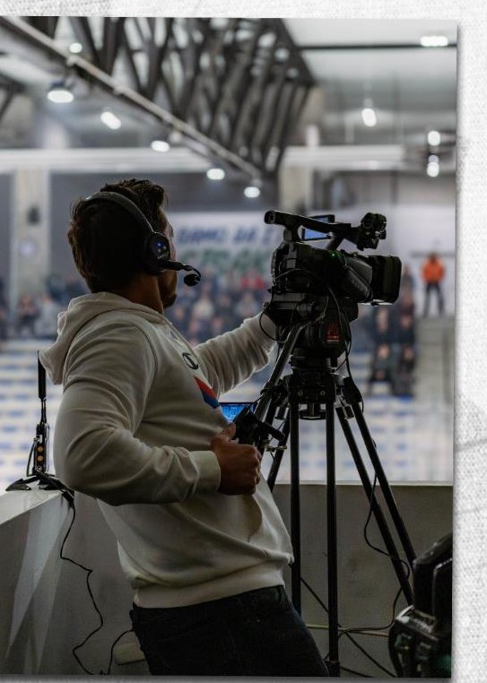 Kamerman snima utakmicu KHL Siska
