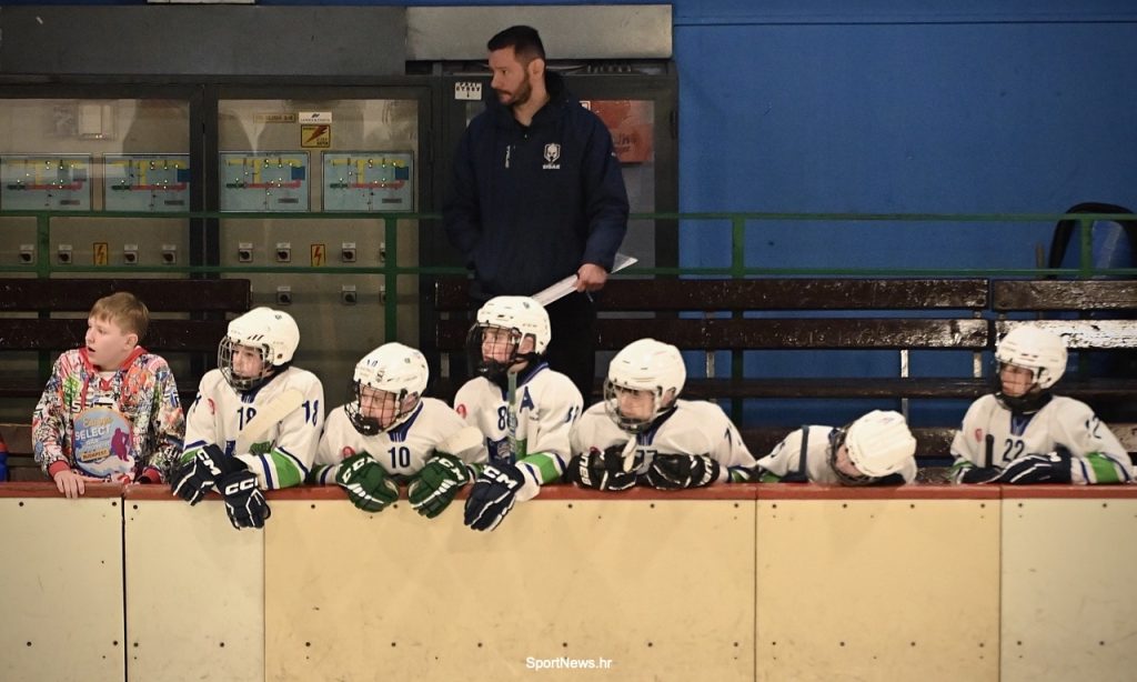 Luka Vukoja o napredku škole hokeja u Sisku